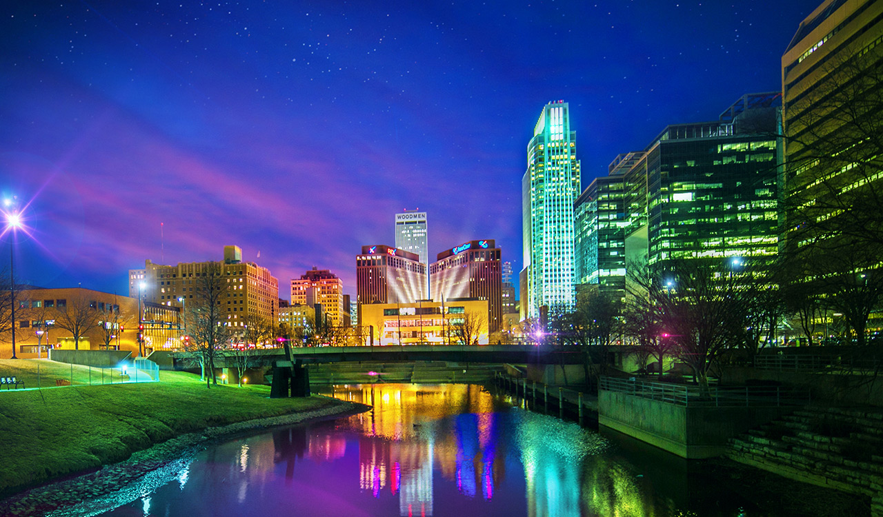 travel from omaha to lincoln